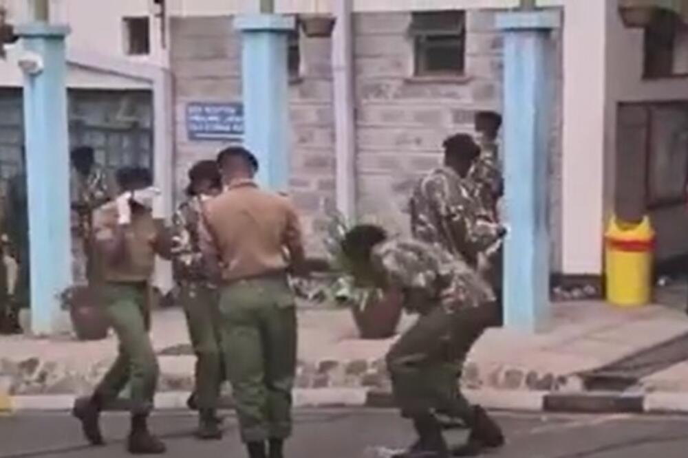 POKOLJ NA GRANCI SOMALIJE I ETIOPIJE: Najmanje 100 civila stradalo u novom talasu nasilja! VIDEO