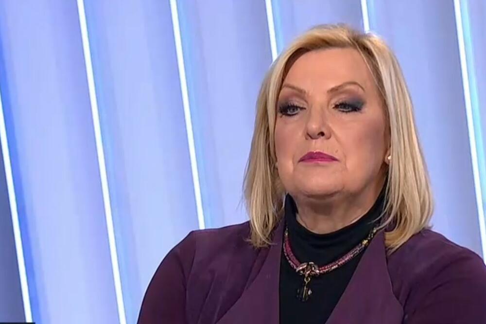 "DECA SU ME OSTALA ŽELJNA" Snežana Đurišić iskreno o porodici, pevačica priznala zašto ćerka ipak NIJE nastavila njenim stopama