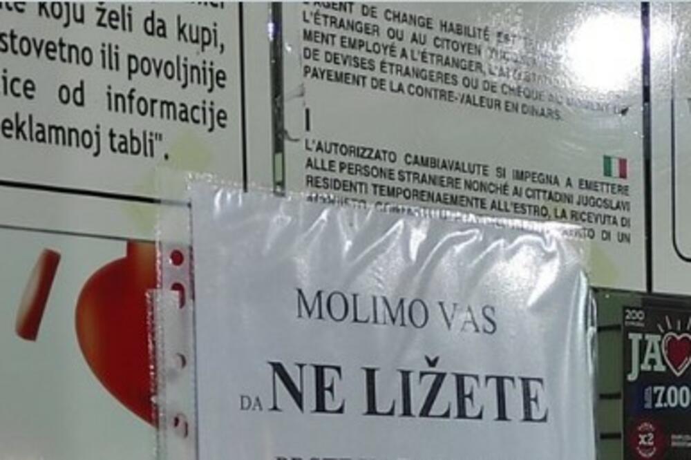 MOLIMO VAS DA NE LIŽETE: Natpis na jednoj beogradskoj menjačnici ŠOKIRAO građane, ali čoveku je PUKAO FILM! FOTO