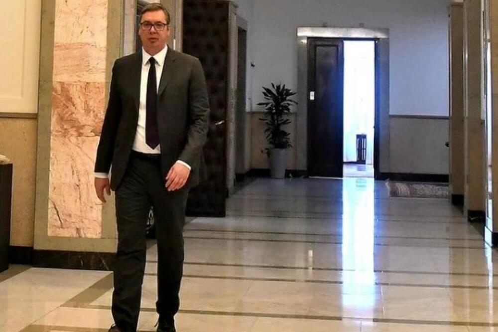 TELEGRAM IZ PREDSEDNIŠTVA: Vučić uputio saučešće povodom smrti Mikisa Teodorakisa