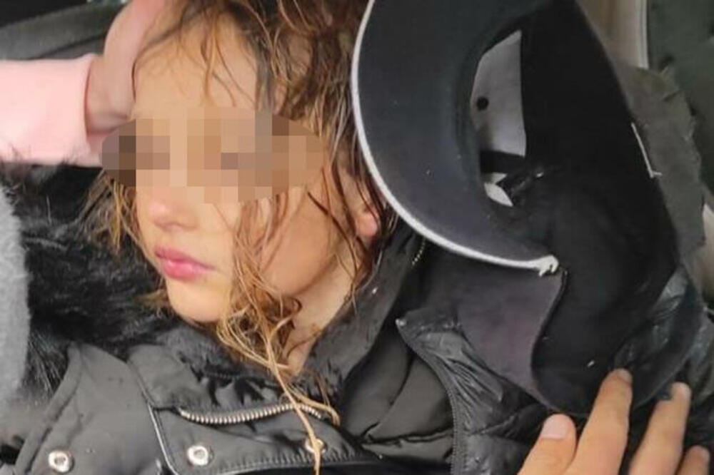 PRONAĐENA MALA KJARA: Vatrogasci je otkrili u šumarku! Devojčica prebačena iscrpljena u bolnicu!