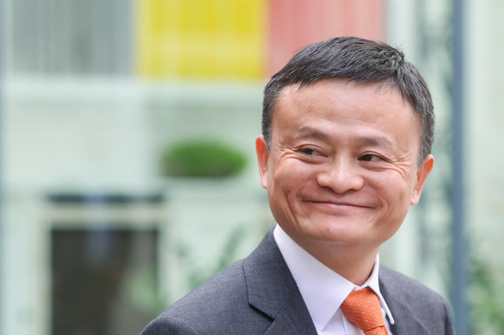 KINESKI DŽEF BEZOS SAVETUJE: Ovi citati osnivača Alibabe će vas naučiti kako da budete srećni i uspešni kao i on