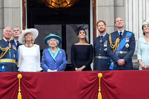 ODGOVOR NA OVO PITANJE RETKO KO ZNA: Kako se PREZIVA britanska kraljevska porodica? Iznenadićete se kad SAZNATE
