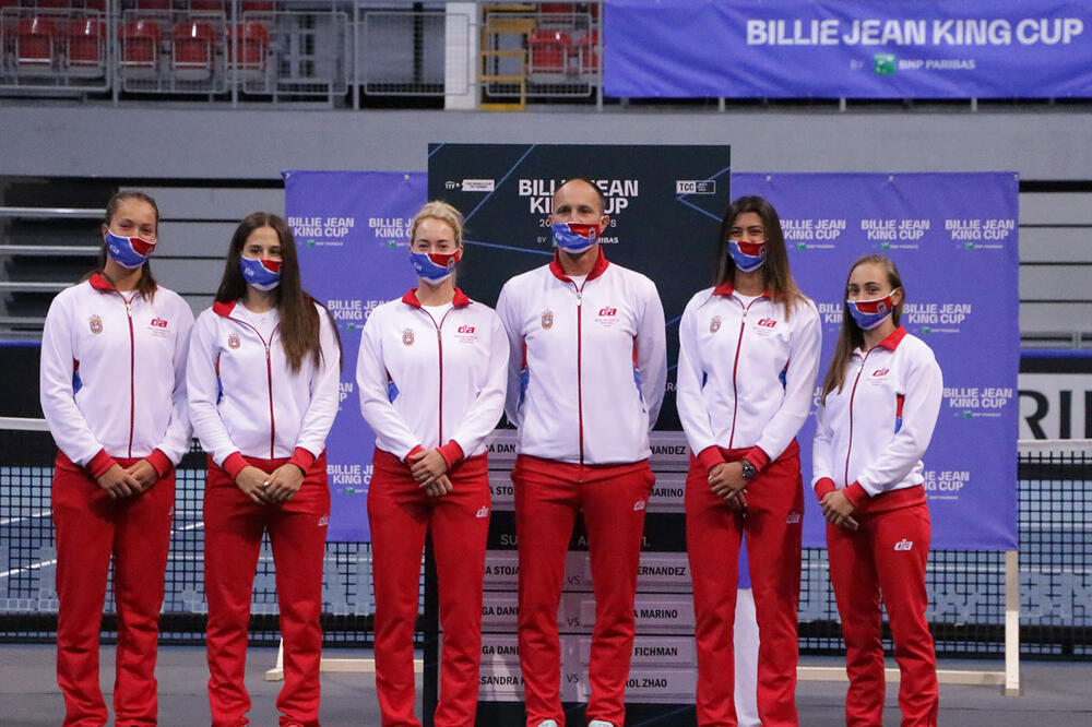 ĐOKOVIĆ I NINA STOJANOVIĆ U MIKSU ZA SRBIJU: Srpske teniserke otputovale na Olimpijske igre