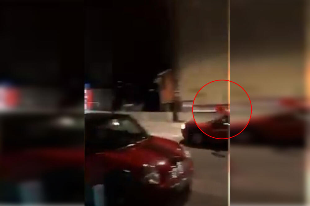 MAHALI ALBANSKOM ZASTAVOM U SEVERNOJ MITROVICI: Usred noći divljali ispred srpske bolnice POLICIJA SPREČILA VEĆI INCIDENT (VIDEO)