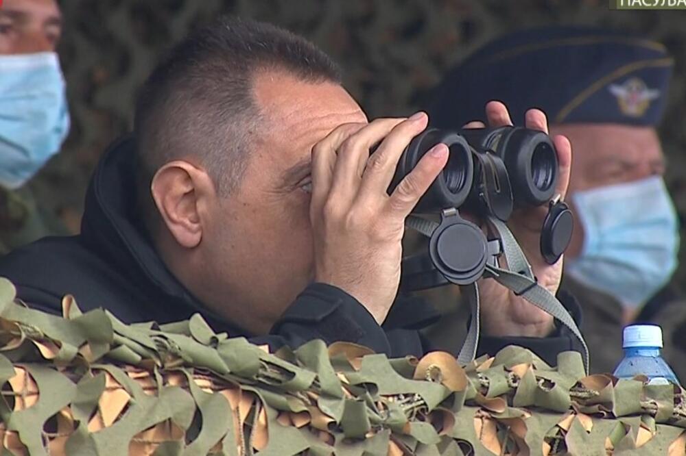 VULIN NAKON ZDRUŽENE VEŽBE: Policija spremna da zajedno sa Vojskom Srbije odbrani Srbiju od SVAKOG ZLA (VIDEO)