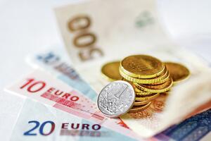 DINAR STABILAN: Evro danas 117,56 po srednjem kursu