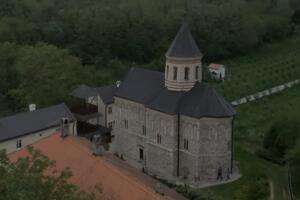 ĆERKA POSTALA IGUMANIJA MAJCI: Nesvakidašnji slučaj zabeležen u srpskom manastiru ŽELJA MI JE DA NAM SE PRIDRUŽI I SESTRA