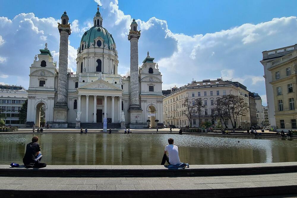 NAJTEŽA PRIVREDNA GODINA POSLE II SVETSKOG RATA Korona kriza košta Austriju 175 milijardi evra