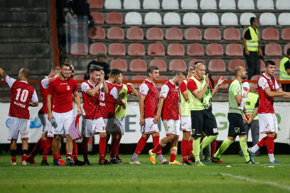 KLADIONICE SKIDAJU JOŠ JEDAN MEČ SA LISTA: Svi u šoku, neverovatne kvote na Napredak u duelu sa Čukaričkim! VIDEO