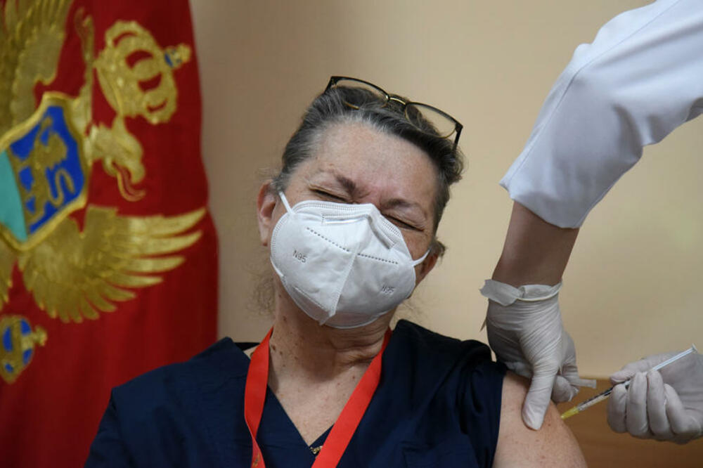 ODZIV GRAĐANA ODLIČAN U Crnoj Gori za dan vakcinisano gotovo devet hiljada ljudi