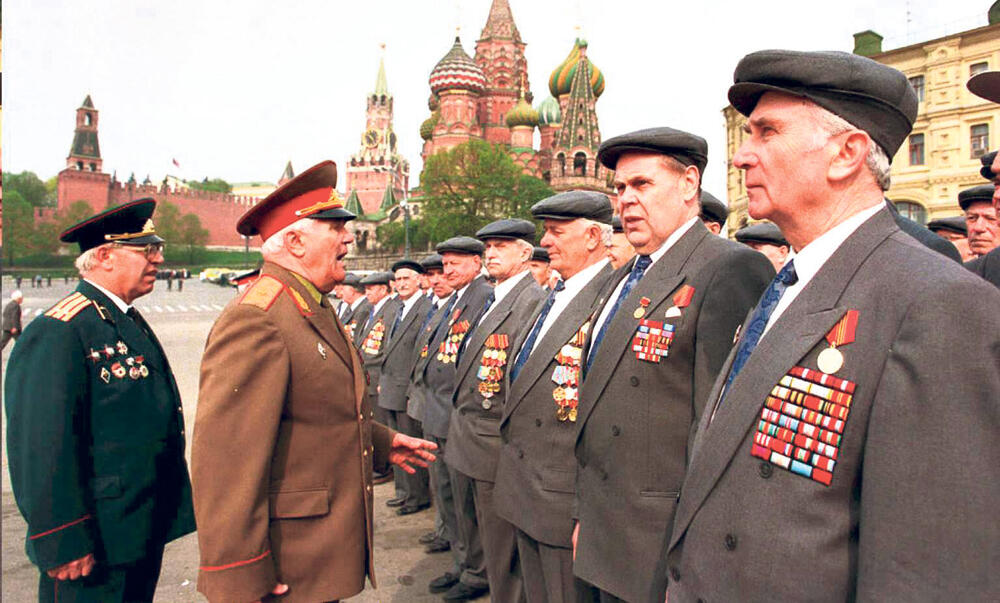 Okupljanje veterana Ispred  Kremlja  1995. 