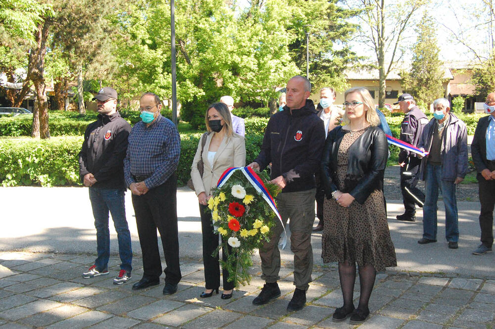 Dan pobede, Kraljevo, sećanje na heroje