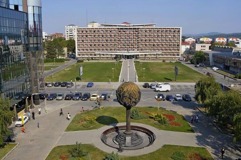 Ukinuta vanredna situacija u Kragujevcu , zivot se vraca u normalu