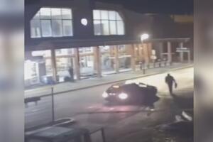 UZNEMIRUJUĆI SNIMAK IZ PRIBOJA: Auto pokosio pešaka, jeziva nesreća u gluvo doba noći (VIDEO 18+)
