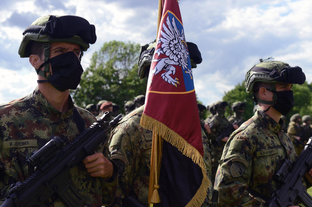 SPECIJALCI IZBEGLI ZASEDU I UPALI U KAMP TERORISTA: Nastavljena velika zajednička vojna vežba Srbije i Rusije (FOTO)