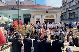 DANAS STARTUJE SEZONA U SKADARLIJI: Turisti će uživati u boemskoj četvrti i jednoj od najposećenijih beogradskih ulica (KURIR TV)