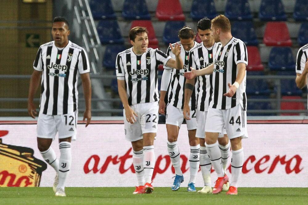 STARA DAMA POKAZALA VELIČINU: Juventus se izvinio zbog neprimerenog tvita