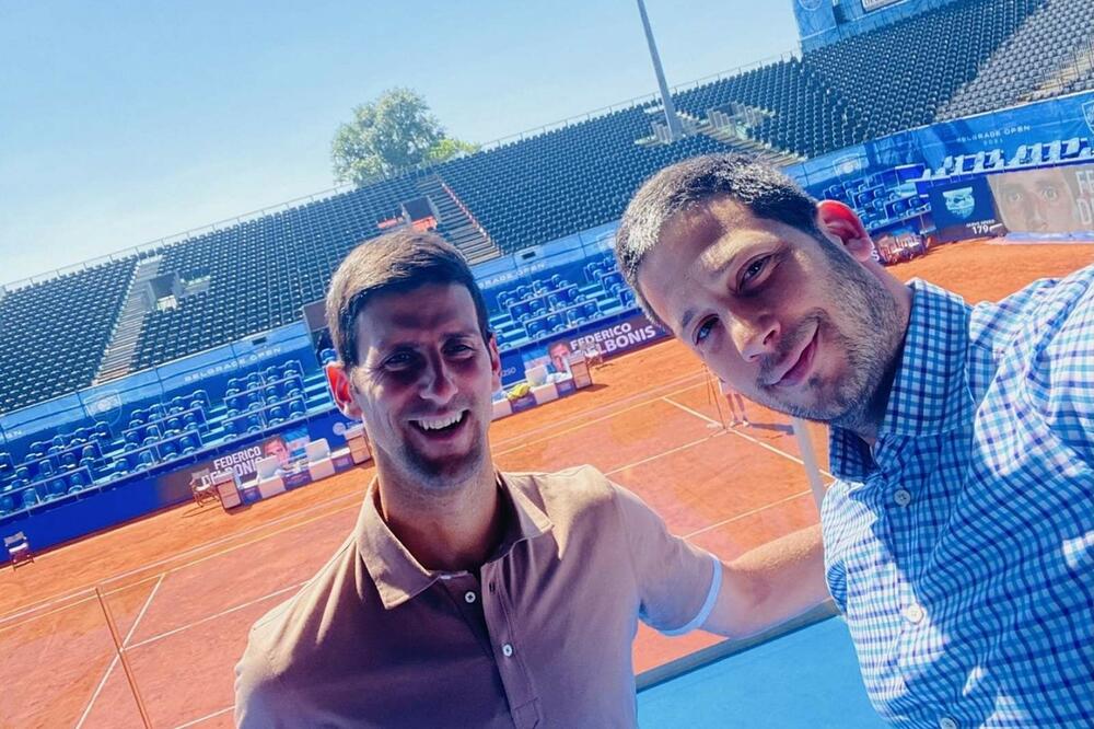 NEKA JE SA SREĆOM NOLE: Udovičić posetio Novaka na teniskim terenima na Dorćolu i poželeo mu mnogo uspeha na OI u Tokiju