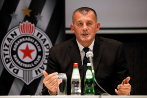 ZORAN SAVIĆ: Partizan ima najmlađi tim u Evrokupu, tražimo još jedno pojačanje