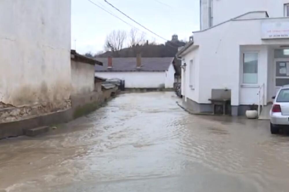 OBILNA KIŠA NA KOSMETU NAPRAVILA HAOS: Poplave u Gnjilanu, oštećena 4 mosta
