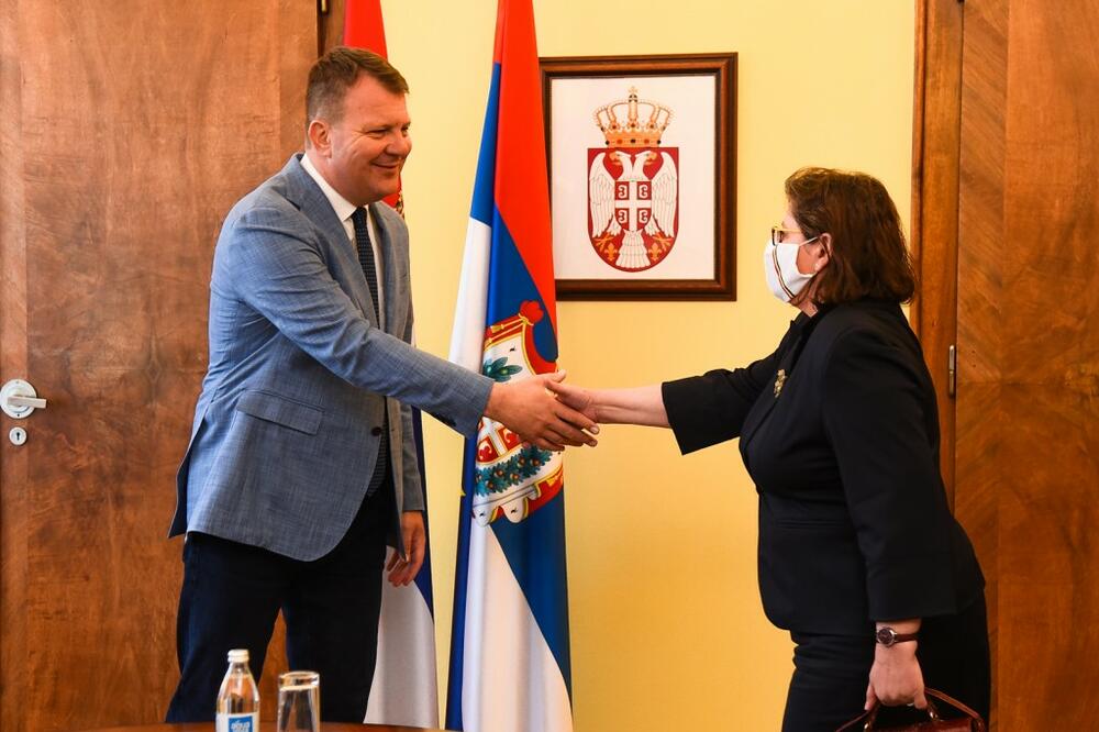 Predsednik Mirović primio ambasadorku Rumunije