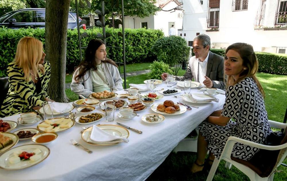 Ambsador Turske, Svetski dan doručka