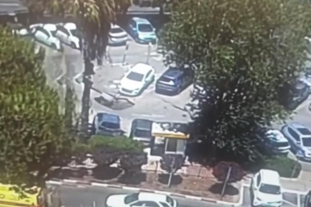 RUPA U JERUSALIMU GUTA AUTOMOBILE: Otvorila se na parkingu bolnice, policija snimila sve VIDEO