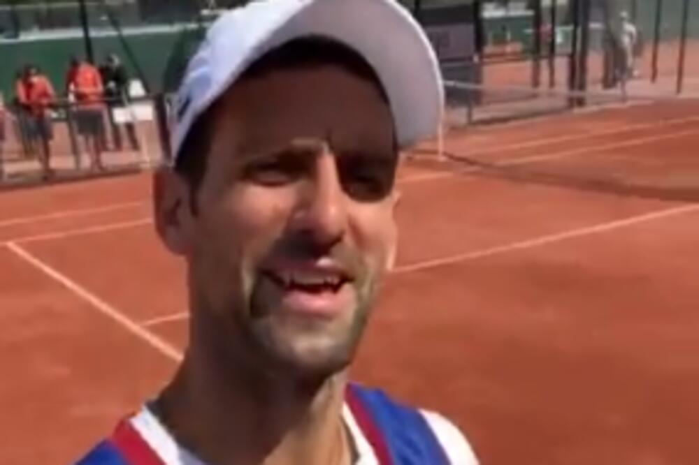 VOLIM TE, BRATE! Novak se za megdan sa Nadalom spremao u dresu Nikole Jokića! Đoković je imao i JAKU poruku za MVP-a (VIDEO)