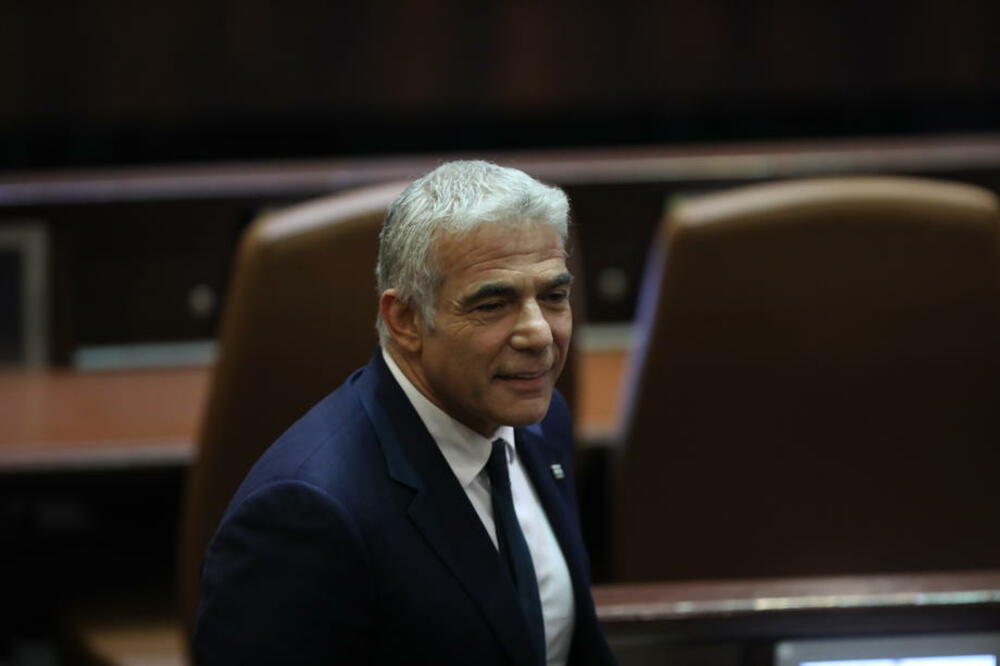 JAIR LAPID NA POSLEDNJOJ SEDNICI SVOG KABINETA: Vraćam se na vlast pre nego što mislite!