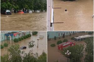 POTOP NA KRIMU: Za 6 sati palo kiše koliko za mesec dana! Bujica nosi automobile, sve je pod vodom! Poslata i Crnomorska flota