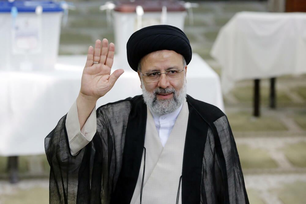 PRIMOPREDAJA U TEHERANU: Ebrahim Raisi potvrđen za predsednika IRANA! Glavni zadatak ukidanje američkih sankcija