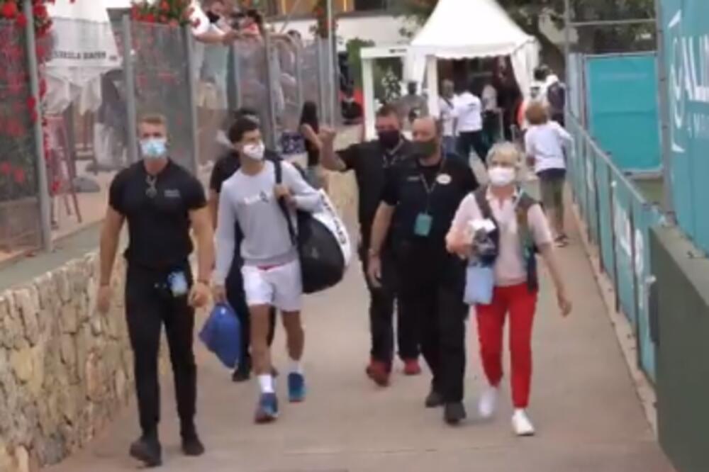 NOVAKA ČUVAJU KAO PUTINA Pogledajte kakvo obezbeđenje ima najbolji teniser sveta na Majorki! VIDEO