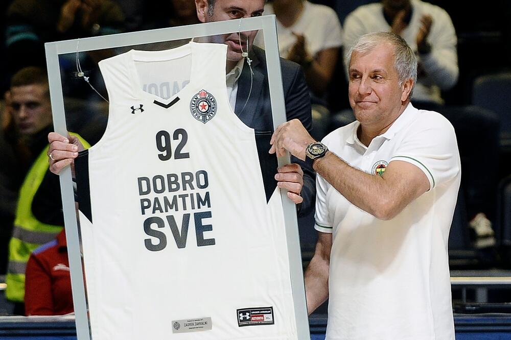 OBRADOVIĆ JOŠ SAMO DA STAVI POTPIS: Evo koliko će legendarni trener zarađivati u Partizanu!