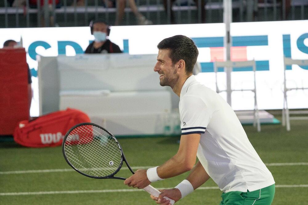 NOVAK MOŽE I U DUBLU: Đoković i Gomes-Herera u četvrtfinalu turnira na Majorci