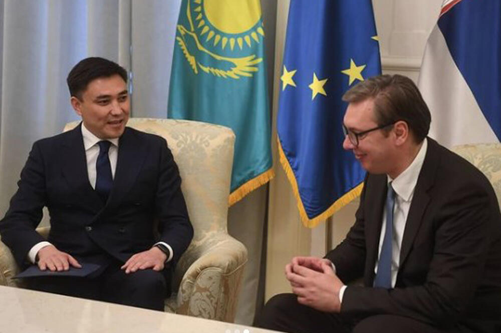 OPROŠTAJNA POSETA: Predsednik Srbije sastao se sa odlazećim ambasadorom Kazahstana (FOTO)