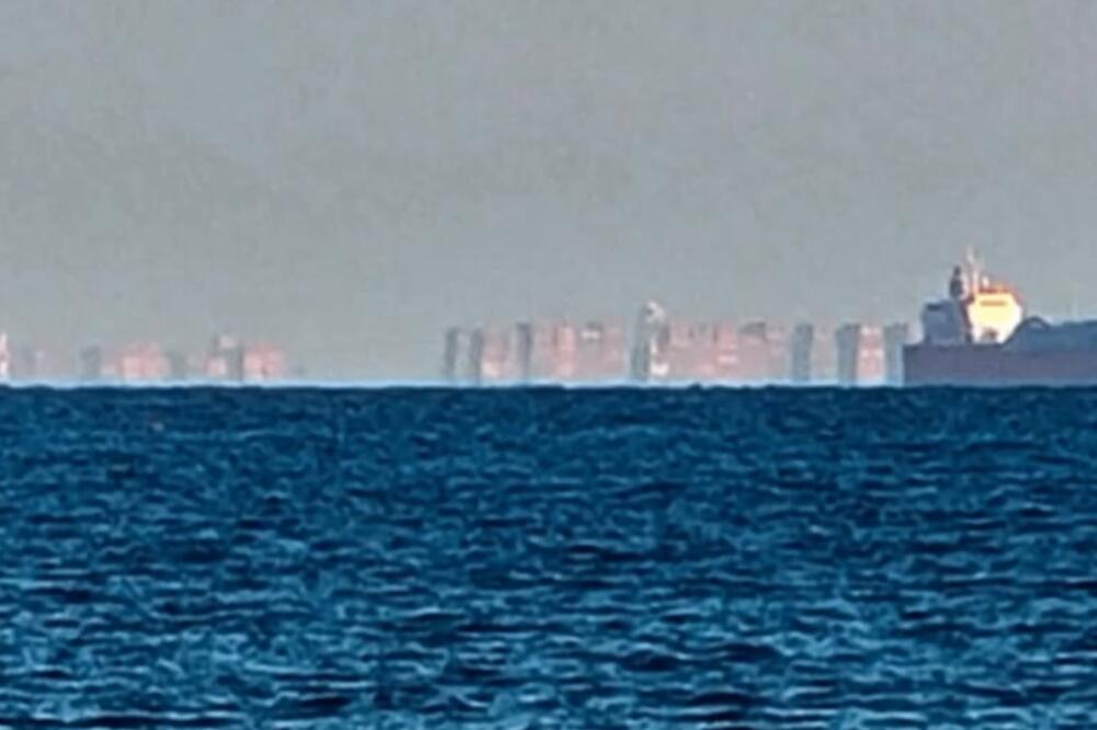 FATAMORGANA: Posle letećeg broda, Englezi sada vide plutajući grad