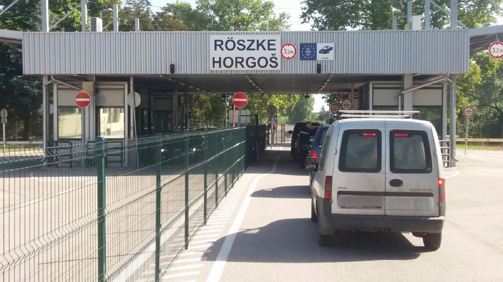 Granični prelaz, Horgoš