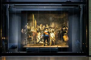 KADA SE UDRUŽE UMETNOST I VEŠTAČKA INTELIGENCIJA Rembrantova Noćna straža ponovo kompletna nakon 300 godina FOTO