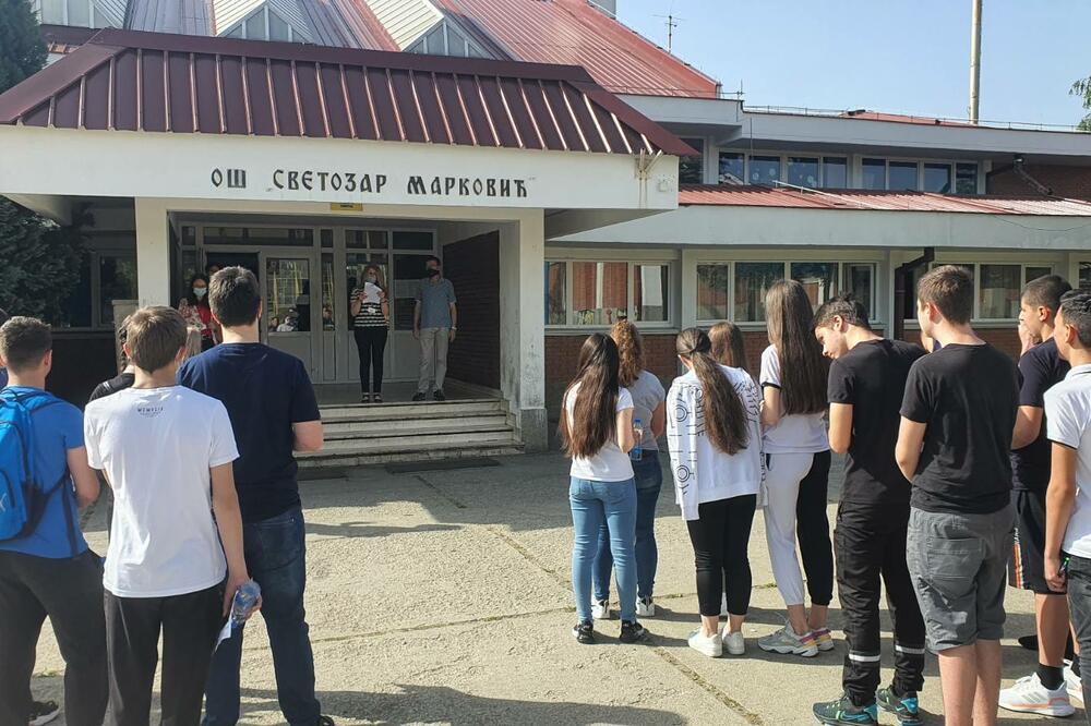 SUTRA TEST IZ MATEMATIKE: U Pčinjskom okrugu malu maturu polaže 1.911, a u Vranju 791 učenik