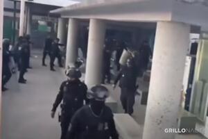 POKOLJ U MEKSIČKOM ZATVORU: U RATU BANDI za prevlast ubijeno šestoro, ranjeno 9 zatvorenika! Sevali noževi i palice! VIDEO