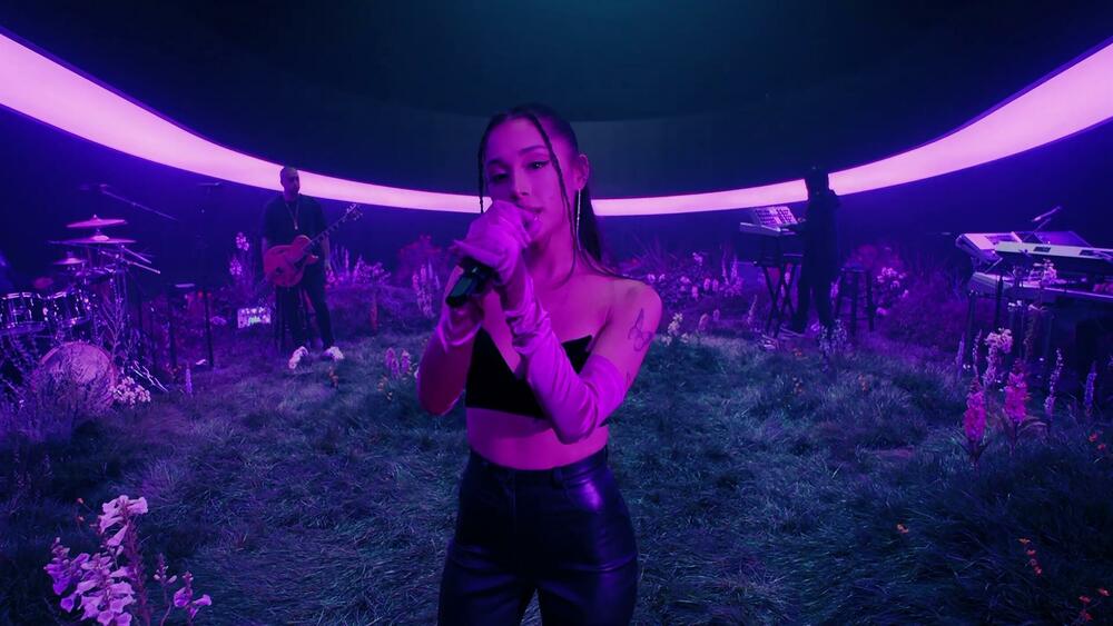 Ariana Grande, Arijana Grande