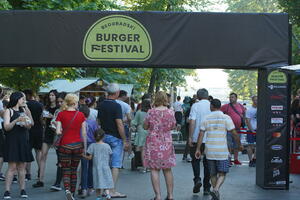 Beogradski burger festival - idealan način da se obeleži kraj vikenda i započne nova radna nedelja!