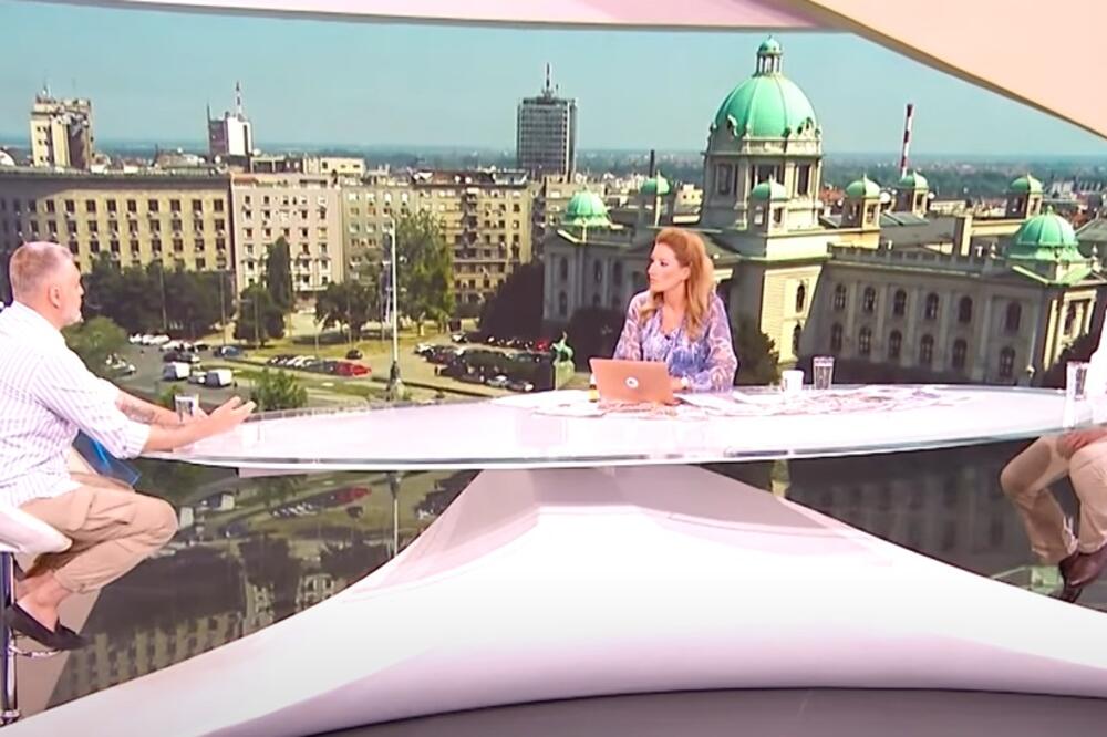 BURA U URANKU: Žestoko u programu uživo! Evo kako su Čeda Jovanović i Boško Obradović suprotstavili stavove (VIDEO)