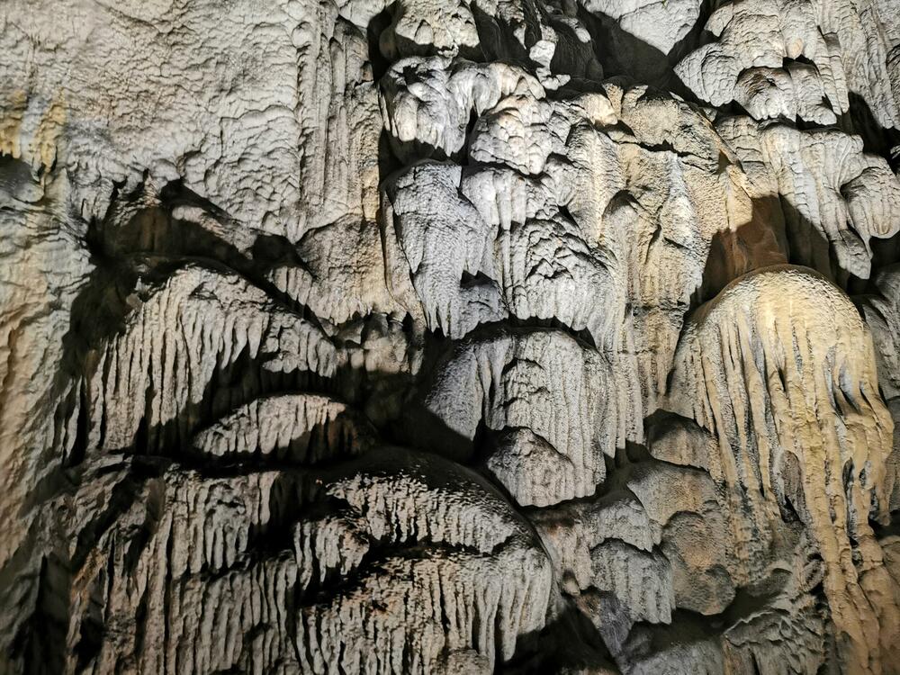 Hadži-Prodanova pećina, Ivanjica, Raščići