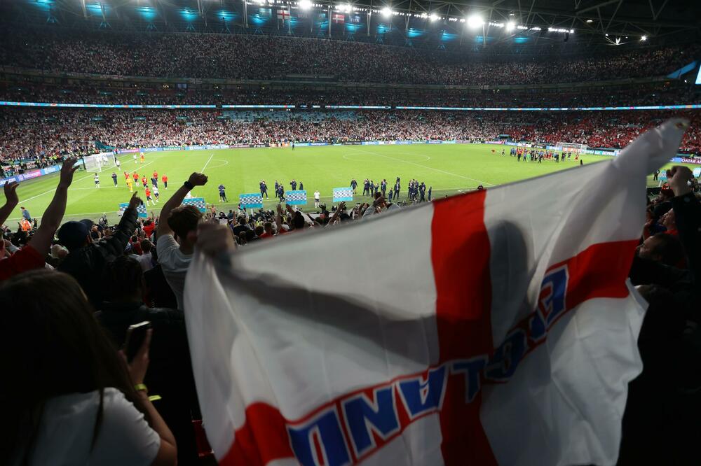 UEFA: Istraga protiv Engleske zbog NASILJA na Vembliju!