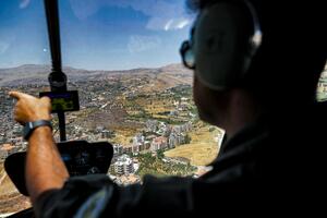 LIBANSKA VOJSKA NAŠLA NAČIN DA PREŽIVI KRIZU: Vozimo turiste helikopterom! Ovo je ekonomski rat i traži nekonvencionalana sredstva