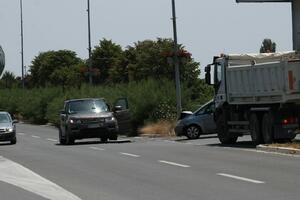 ČETVOROSTRUKI LANČANI NA AUTO-PUTU KOD STUDENJAKA: Pogledajte i sudar kod beogradskog aerodroma, gužva u smeru ka gradu (FOTO)