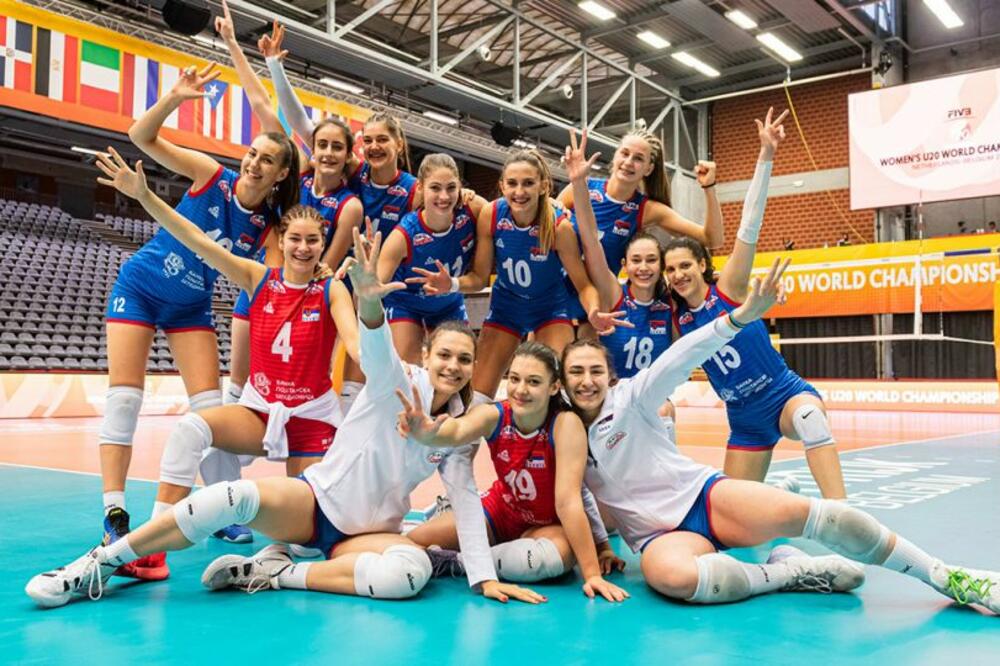 SA LALAMA ZA MEDALJU: Juniorke Srbije poražene od Italije, u polufinalu će igrati s Holandijom