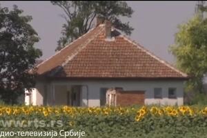IZ OVOG SELA U SRBIJI MLADI NE BEŽE: Solidna kuća može da se kupi za manje od 10.000 evra, a od poljoprivrede lepo žive (FOTO)